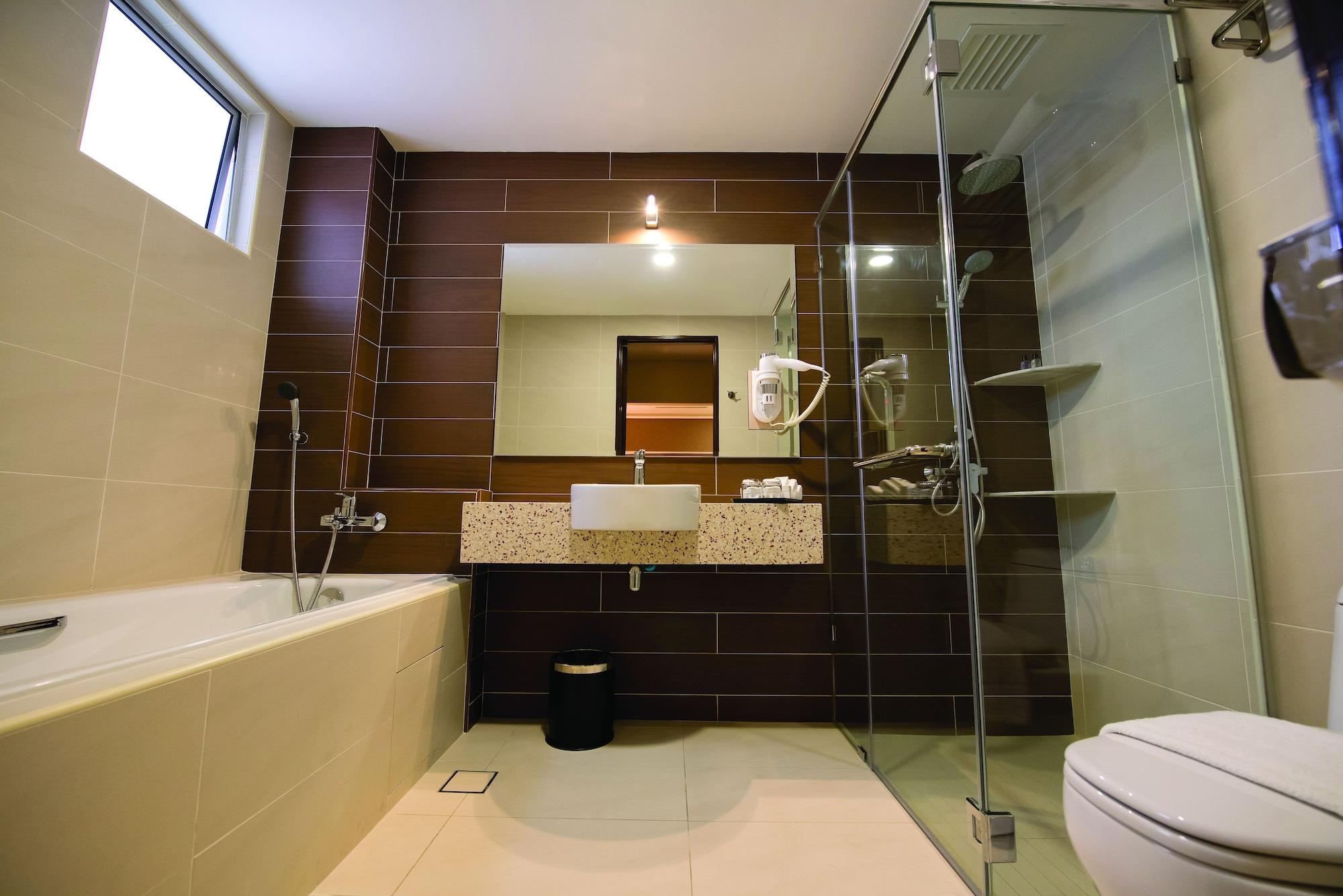 Grand Orient Hotel Perai, Penang Екстер'єр фото